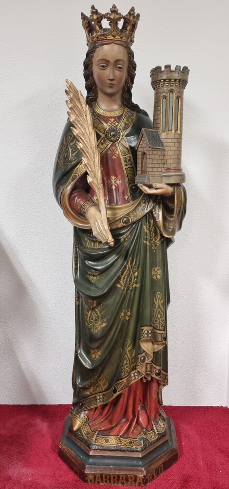 St barbara - 135 cm.